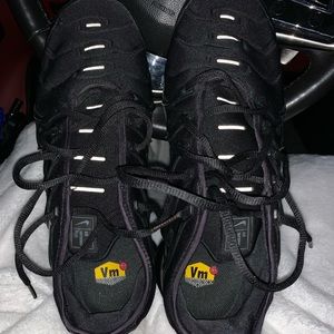 Lightly worn! Selling only due to needing money!